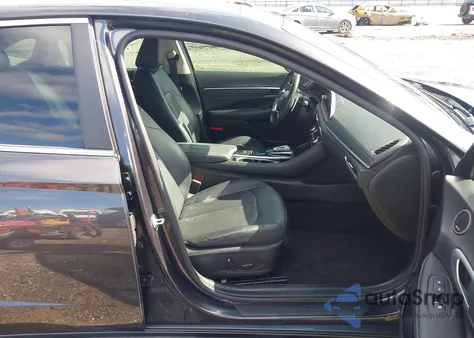 2021 Hyundai Sonata Limited z USA, uszkodzony, nr VIN 5NPEH4J26MH122909